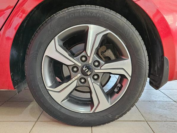 Kia Cerato IV с пробегом 2019 года, цена 1 599 000 рублей, 165000 км, седан, Автокод Объявления