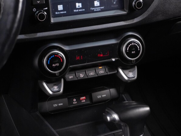Kia Rio IV с пробегом 2019 года, цена 1 639 000 рублей, 71204 км, седан, Автокод Объявления