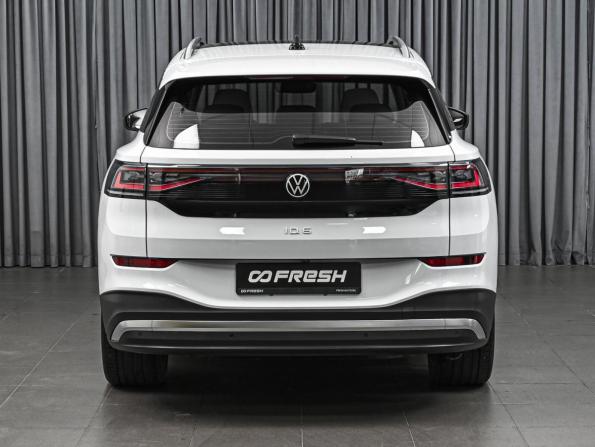 Volkswagen ID.6 с пробегом 2022 года, цена 4 079 000 рублей, 20872 км, внедорожник, Автокод Объявления