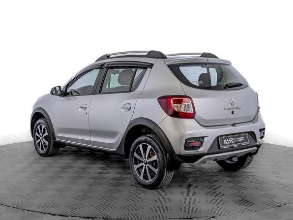 Renault Sandero II Рестайлинг с пробегом 2019 года, цена 1 240 000 рублей, 32690 км, хэтчбек, Автокод Объявления