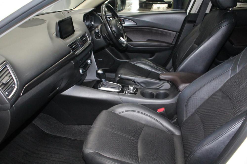 Mazda Axela III Рестайлинг Кемерово  - изображение 14
