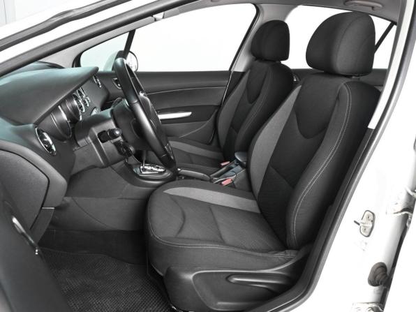 Peugeot 408 I с пробегом 2015 года, цена 839 000 рублей, 126032 км, седан, Автокод Объявления