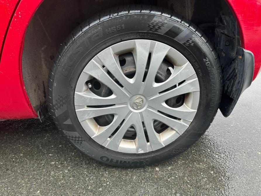 Toyota Auris I Екатеринбург  - изображение 12