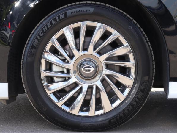 GAC M8 с пробегом 2024 года, цена 4 670 000 рублей, 21662 км, минивэн, Автокод Объявления
