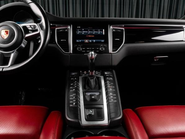 Porsche Macan I с пробегом 2017 года, цена 3 759 000 рублей, 78233 км, внедорожник, Автокод Объявления