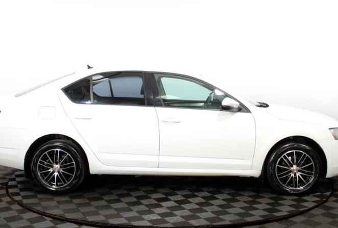 Skoda Octavia III (A7) с пробегом 2017 года, цена 1 475 000 рублей, 116163 км, лифтбек, Автокод Объявления