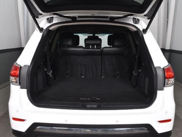Nissan Pathfinder IV с пробегом 2015 года, цена 2 149 995 рублей, 186626 км, внедорожник, Автокод Объявления