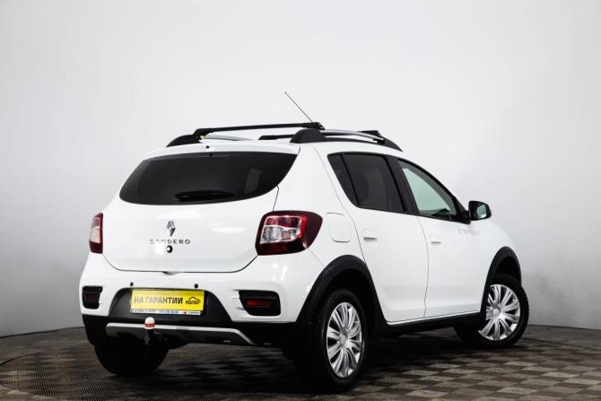 Renault Sandero II Рестайлинг с пробегом 2020 года, цена 1 229 000 рублей, 126000 км, хэтчбек, Автокод Объявления