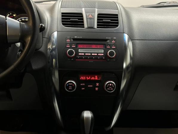 Suzuki SX4 I (Classic) Рестайлинг с пробегом 2011 года, цена 797 000 рублей, 176836 км, хэтчбек, Автокод Объявления