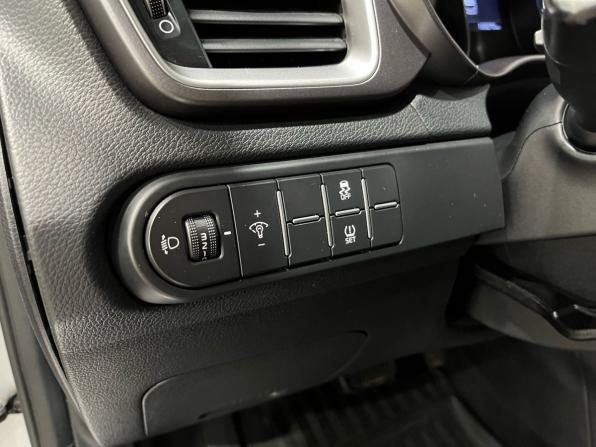 Kia Ceed III с пробегом 2020 года, цена 1 498 000 рублей, 133269 км, хэтчбек, Автокод Объявления