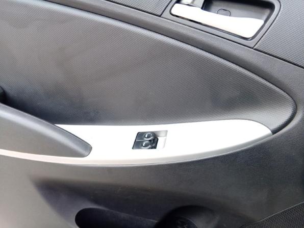 Hyundai Solaris I с пробегом 2013 года, цена 520 000 рублей, 254438 км, хэтчбек, Автокод Объявления