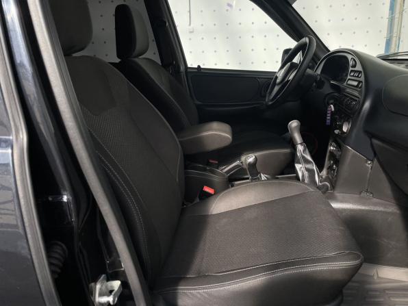Chevrolet Niva I Рестайлинг с пробегом 2018 года, цена 770 000 рублей, 172031 км, внедорожник, Автокод Объявления