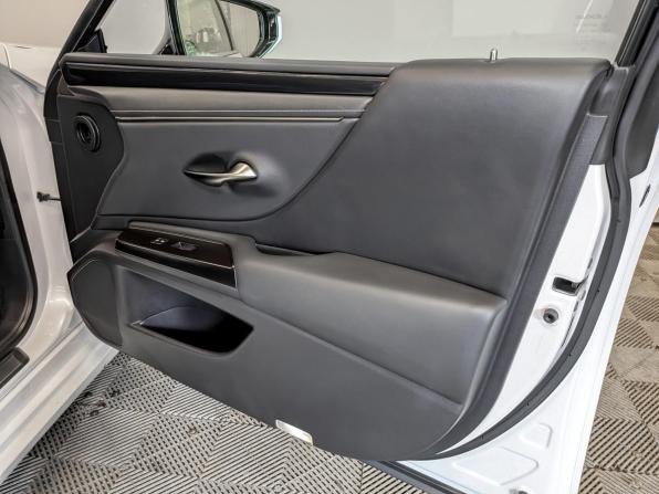 Lexus ES VII с пробегом 2020 года, цена 3 300 000 рублей, 144669 км, седан, Автокод Объявления
