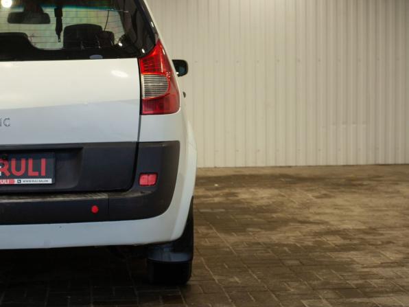 Renault Scenic II Рестайлинг с пробегом 2008 года, цена 490 000 рублей, 247587 км, компактвэн, Автокод Объявления