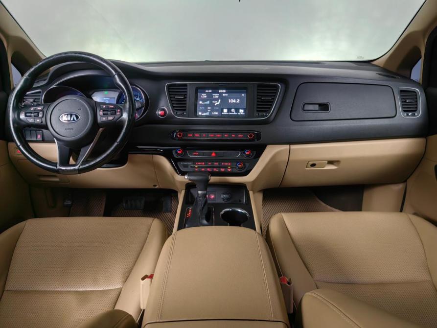 Kia Carnival III Москва  - изображение 6