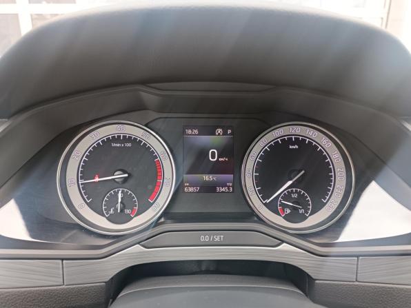 Skoda Superb III Рестайлинг с пробегом 2020 года, цена 2 500 000 рублей, 63800 км, лифтбек, Автокод Объявления