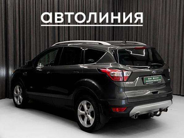 Ford Kuga II Рестайлинг с пробегом 2017 года, цена 1 450 000 рублей, 132000 км, внедорожник, Автокод Объявления