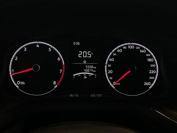 Volkswagen Polo VI с пробегом 2021 года, цена 1 615 000 рублей, 40874 км, лифтбек, Автокод Объявления