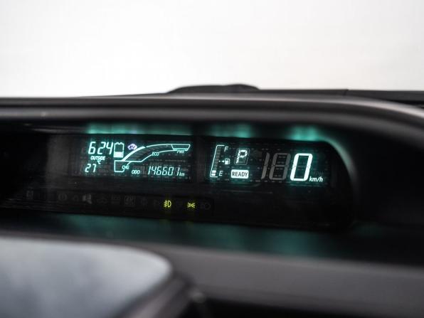 Toyota Aqua I с пробегом 2012 года, цена 840 300 рублей, 146601 км, хэтчбек, Автокод Объявления