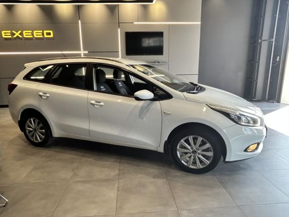 Kia Ceed II с пробегом 2013 года, цена 920 000 рублей, 174175 км, универсал, Автокод Объявления