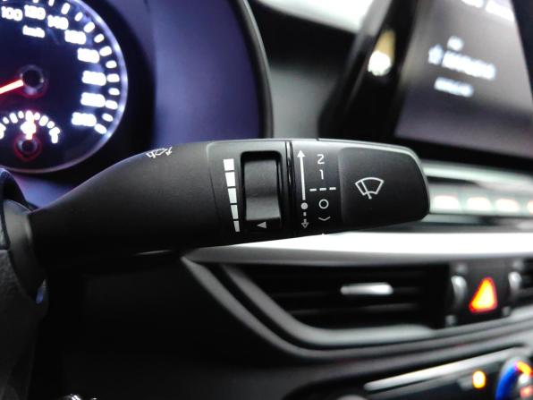 Kia Cerato IV Рестайлинг с пробегом 2022 года, цена 2 075 000 рублей, 69983 км, седан, Автокод Объявления