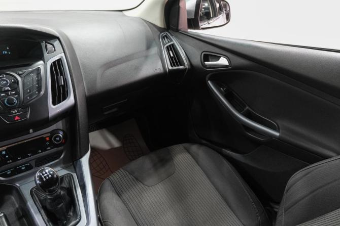 Ford Focus III с пробегом 2012 года, цена 1 069 000 рублей, 184000 км, седан, Автокод Объявления