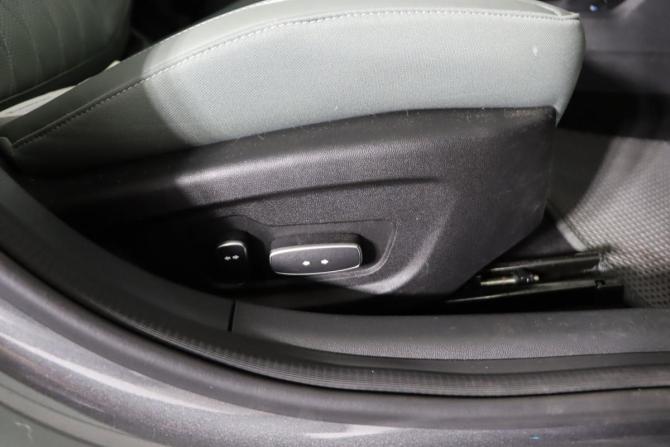 Changan Lamore с пробегом 2023 года, цена 2 059 990 рублей, 17022 км, седан, Автокод Объявления