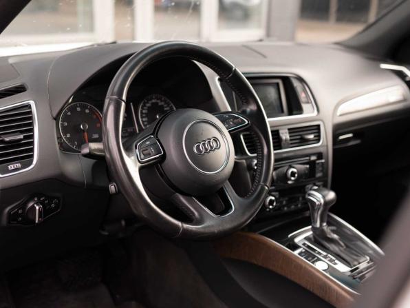 Audi Q5 I (8R) Рестайлинг с пробегом 2014 года, цена 1 800 000 рублей, 210716 км, внедорожник, Автокод Объявления