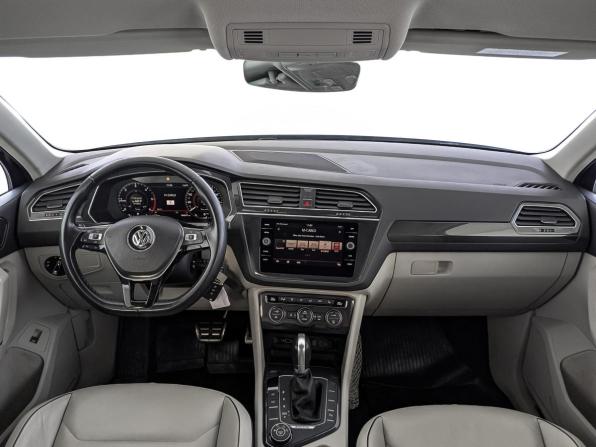 Volkswagen Tiguan II с пробегом 2018 года, цена 2 550 000 рублей, 168658 км, внедорожник, Автокод Объявления