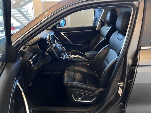 Geely Atlas Pro с пробегом 2023 года, цена 2 440 000 рублей, 58768 км, внедорожник, Автокод Объявления