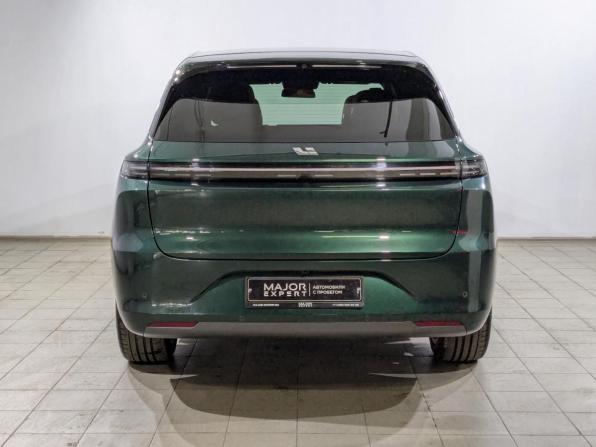 Li Auto (Lixiang) L6 с пробегом 2024 года, цена 5 600 000 рублей, 45200 км, внедорожник, Автокод Объявления