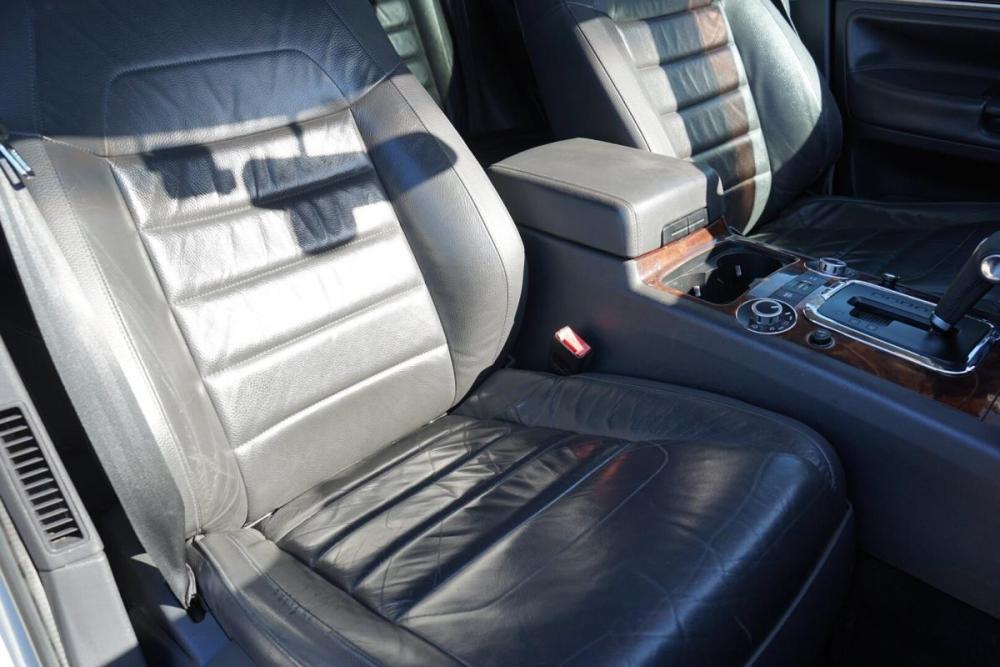 Volkswagen Touareg I Рестайлинг Крым  - изображение 23