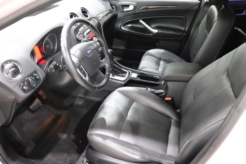 Ford Mondeo IV Иркутск  - изображение 16