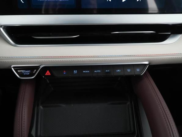 Geely Monjaro I с пробегом 2023 года, цена 3 177 444 рубля, 43280 км, внедорожник, Автокод Объявления