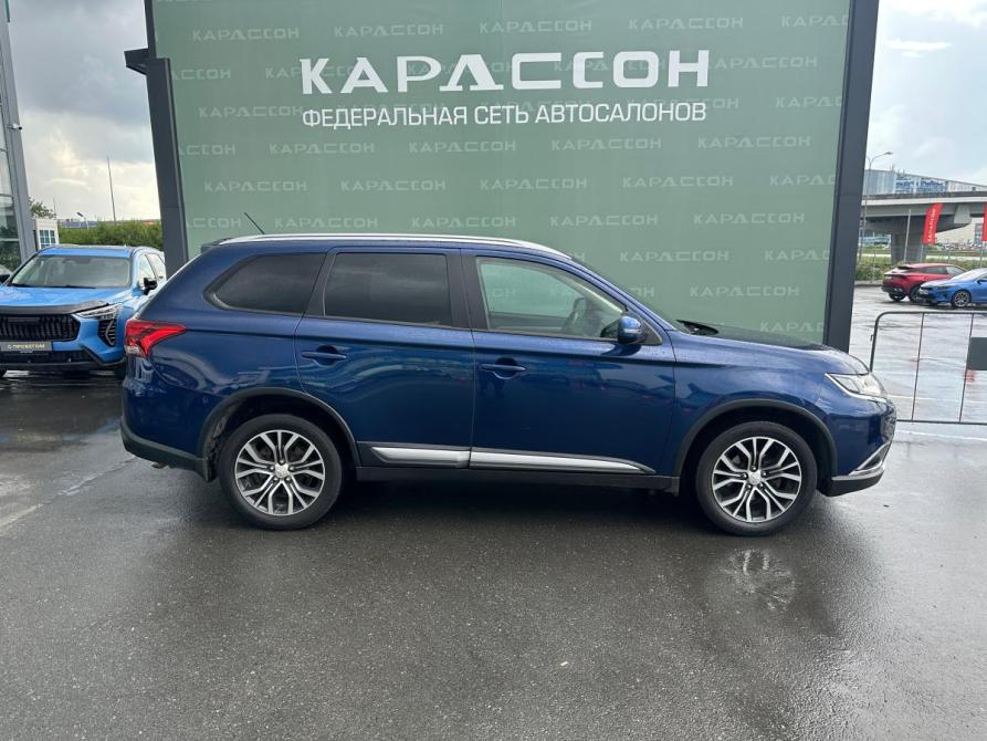 Mitsubishi Outlander III Рестайлинг Екатеринбург  - изображение 4