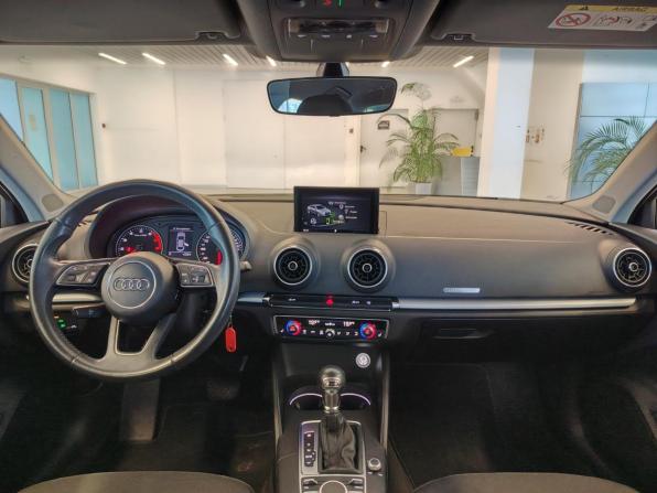 Audi A3 III (8V) Рестайлинг с пробегом 2017 года, цена 1 757 000 рублей, 111855 км, седан, Автокод Объявления