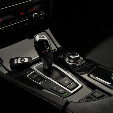 BMW 5 серии VI (F10/F11/F07) с пробегом 2013 года, цена 1 671 000 рублей, 240105 км, седан, Автокод Объявления