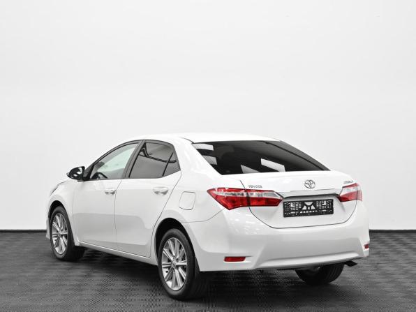 Toyota Corolla XI (E160 E170 E180) с пробегом 2013 года, цена 1 099 000 рублей, 103000 км, седан, Автокод Объявления