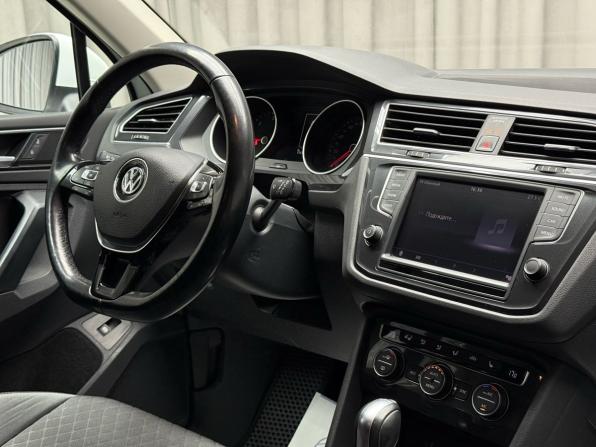 Volkswagen Tiguan II с пробегом 2017 года, цена 2 769 000 рублей, 111149 км, внедорожник, Автокод Объявления