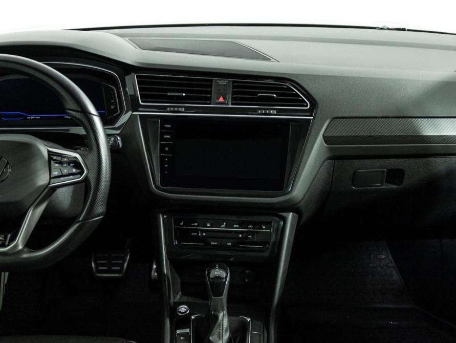 Volkswagen Tiguan II Рестайлинг Санкт-Петербург  - изображение 14