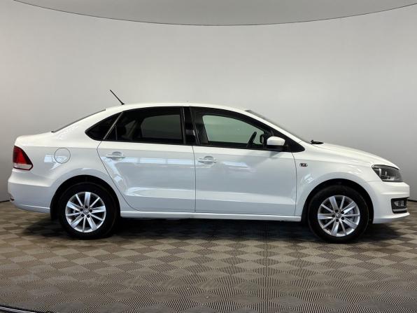 Volkswagen Polo V Рестайлинг с пробегом 2015 года, цена 1 135 000 рублей, 142363 км, седан, Автокод Объявления