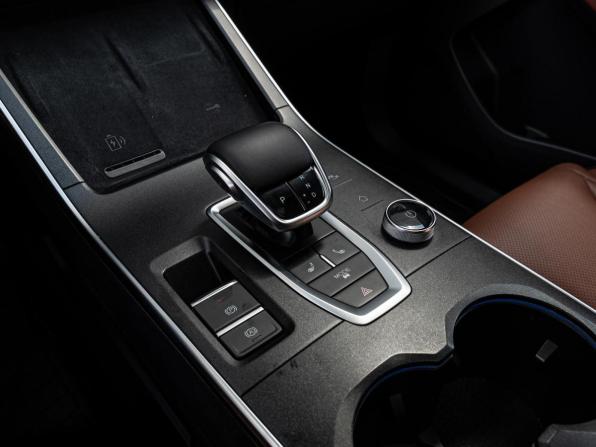 Omoda C5 I с пробегом 2024 года, цена 1 827 000 рублей, 32107 км, внедорожник, Автокод Объявления