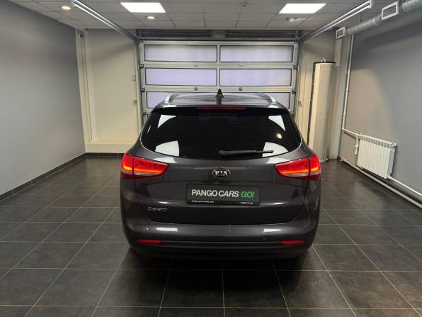 Kia Ceed II Рестайлинг с пробегом 2017 года, цена 1 397 000 рублей, 121633 км, универсал, Автокод Объявления