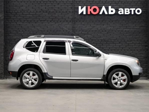 Renault Duster I Рестайлинг с пробегом 2015 года, цена 1 150 000 рублей, 120502 км, внедорожник, Автокод Объявления