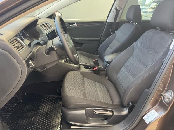 Volkswagen Jetta VI с пробегом 2012 года, цена 749 000 рублей, 212977 км, седан, Автокод Объявления