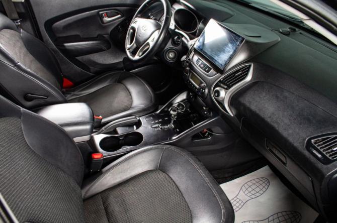 Hyundai ix35 I с пробегом 2012 года, цена 1 199 000 рублей, 320300 км, внедорожник, Автокод Объявления