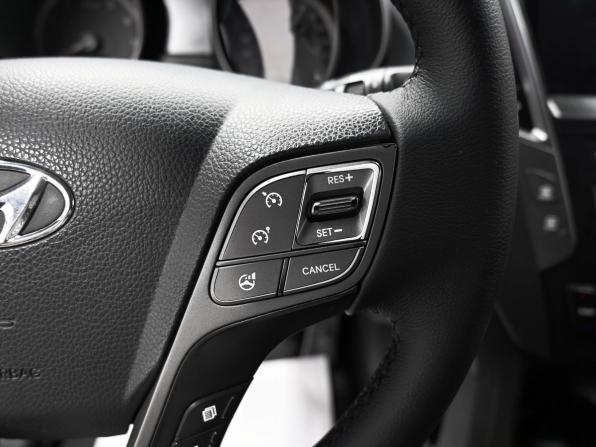 Hyundai Santa Fe III с пробегом 2013 года, цена 1 595 000 рублей, 170484 км, внедорожник, Автокод Объявления