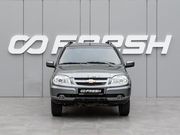 Chevrolet Niva I Рестайлинг с пробегом 2013 года, цена 560 000 рублей, 185784 км, внедорожник, Автокод Объявления