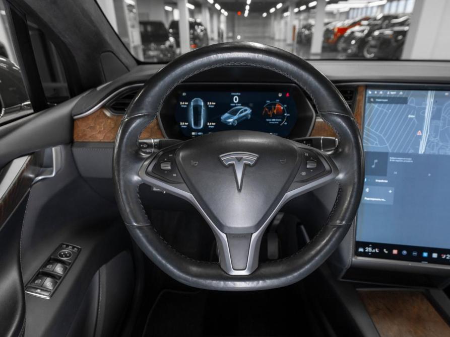 Tesla Model X I Москва  - изображение 11