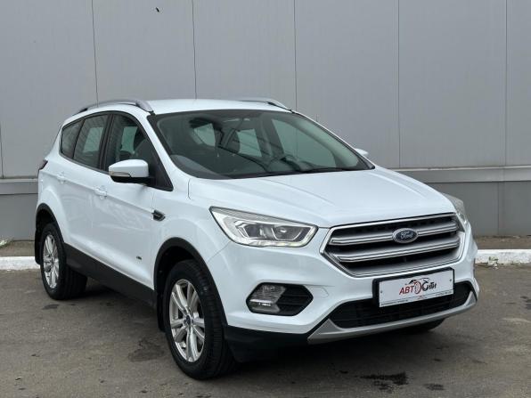Ford Kuga II Рестайлинг с пробегом 2018 года, цена 1 720 000 рублей, 85000 км, внедорожник, Автокод Объявления